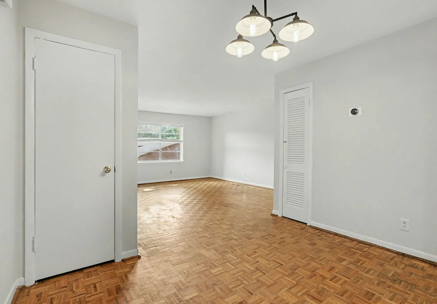 3535 Roswell Road Northeast, Unit E2 — Photo 4