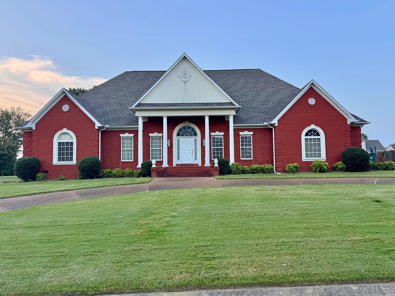 4 bed, 3175 sqft, $3,900 — Photo 1