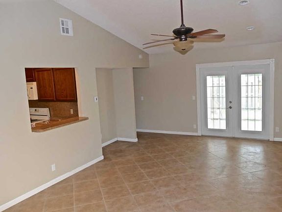 4th image of 9884 Watermill Cir APT F