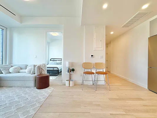 Rented by Doorway NYC, LLC | media 19