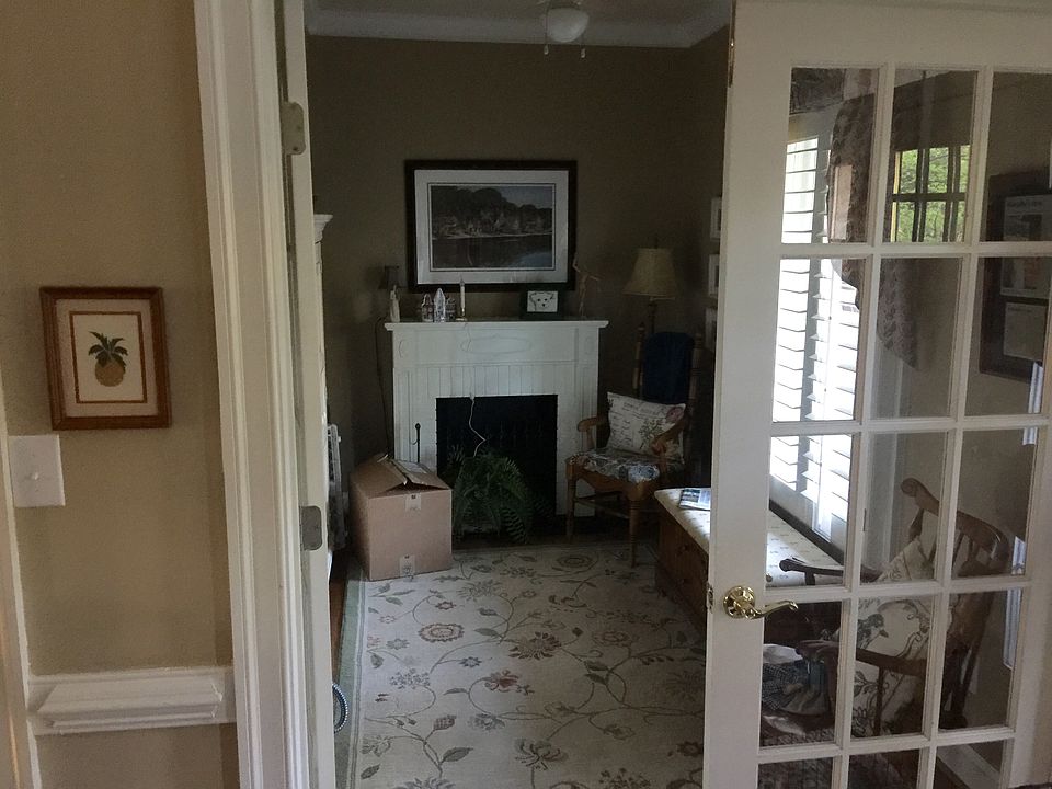 Computer room 