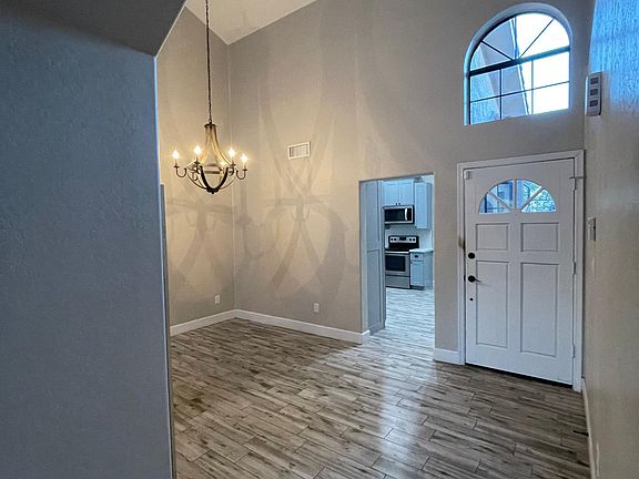 4th image of 8540 N Central Ave #301