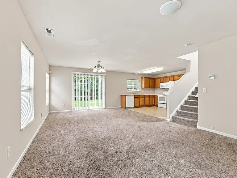 3742 Marshlane Way — Photo 3