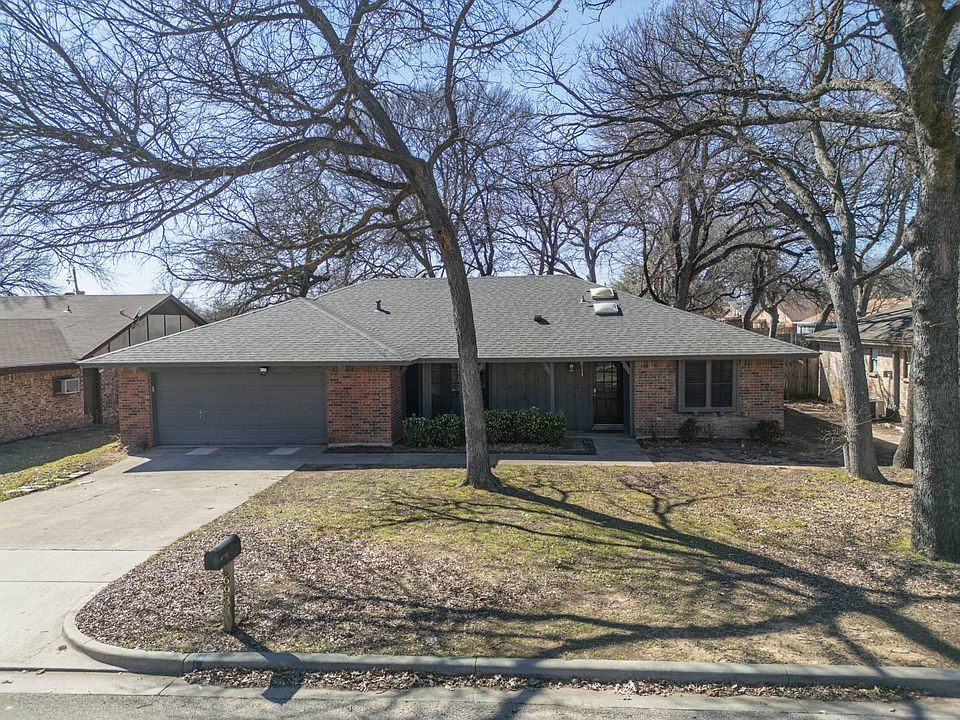 1st image of 6933 Briardale Dr