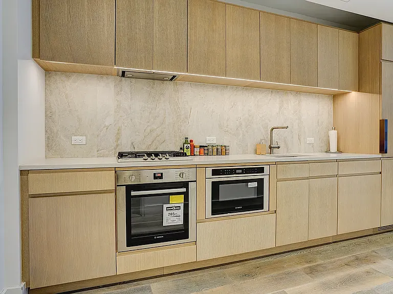 10 Nevins St #7I — Photo 2