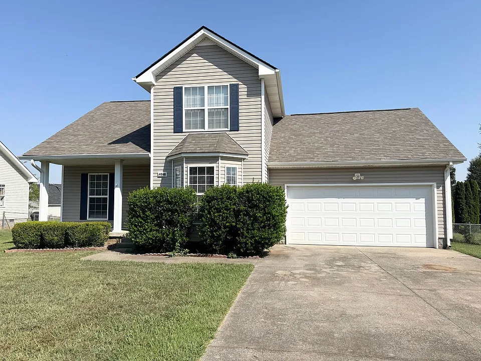 4048 New Grange Cir