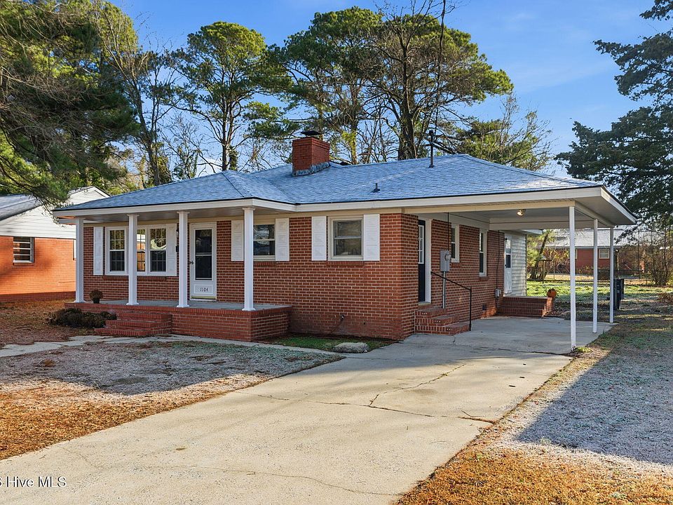 1st image of 1104 Devereaux Street