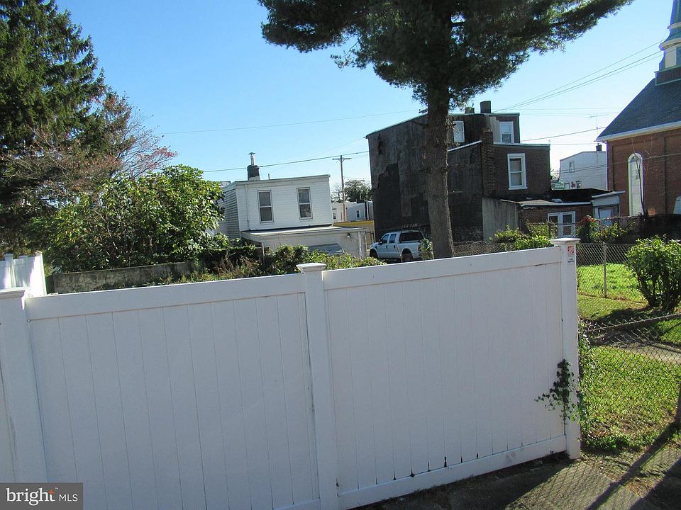 2nd image of 4623 Cloud St