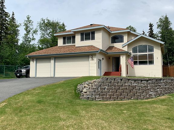 2nd image of 8508 Lassen Cir