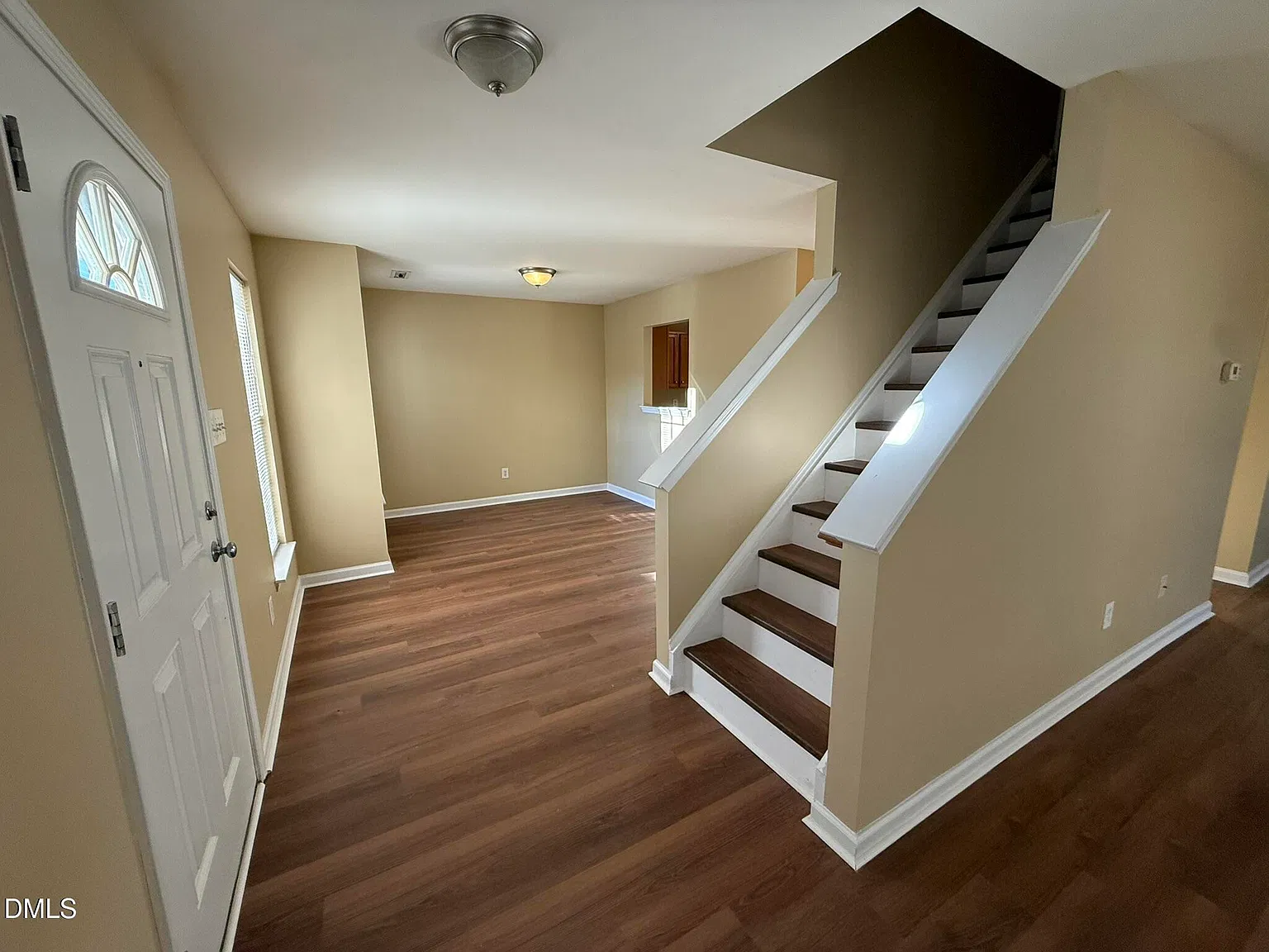 3 bed, 2.5 bath, 1644 sqft, $2,250 — Photo 4