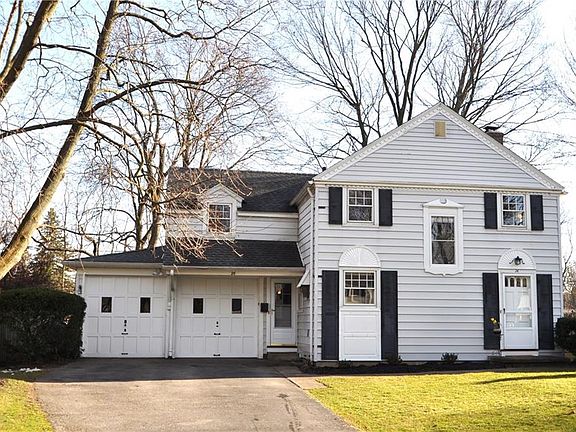 3rd image of 26 Pickford Dr