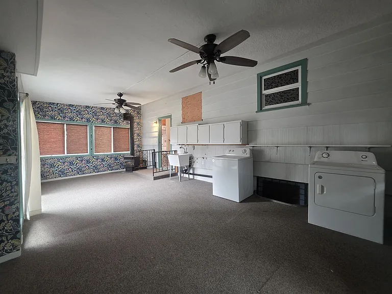 166 Draper St NE — Photo 30