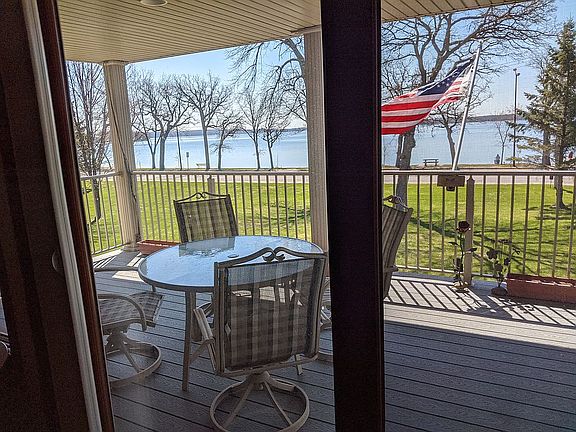 2nd image of 502 W Lake Dr APT 203