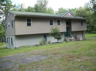 5115 Lincoln Ln, East Stroudsburg, PA 18301