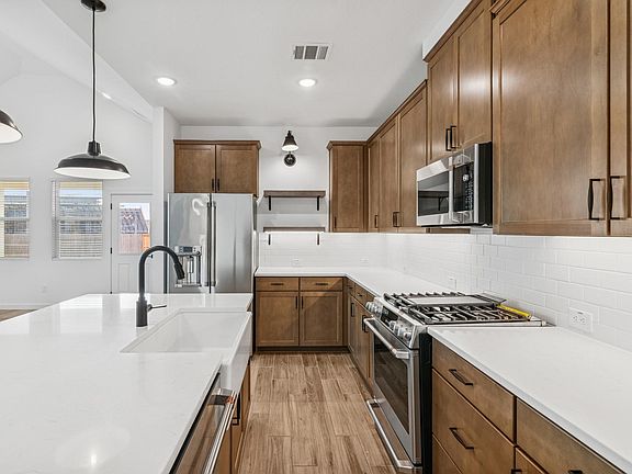 6th image of this home