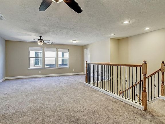 5th image of 11022 Avery Oaks Ln