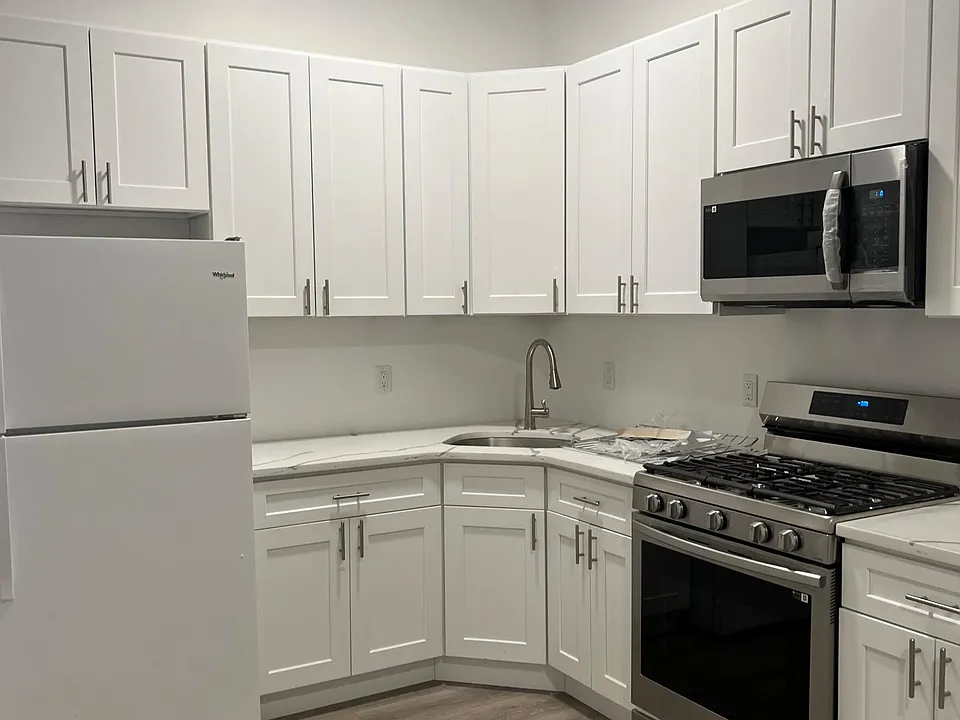 286 Terrace Ave #1
