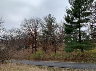 8439 Why Not Ct, Dexter, IA 50070