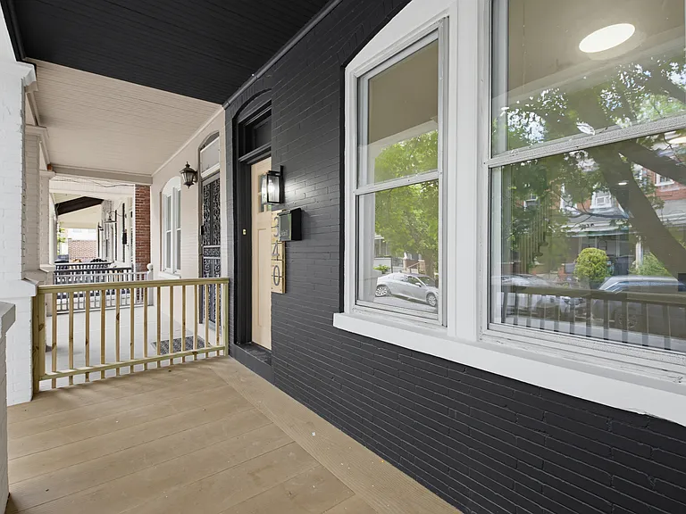 340 E Frederick St — Photo 4