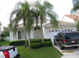 4657 NW 7th Pl, Deerfield Beach, FL 33442