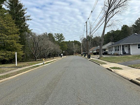 5th image of 2300 Hovsons Blvd