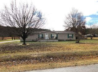 37 W D Harvey Rd, Falkville, AL 35622