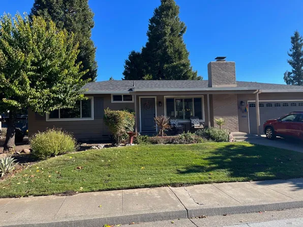 6573 Meadowridge Drive, Santa Rosa, CA 95409