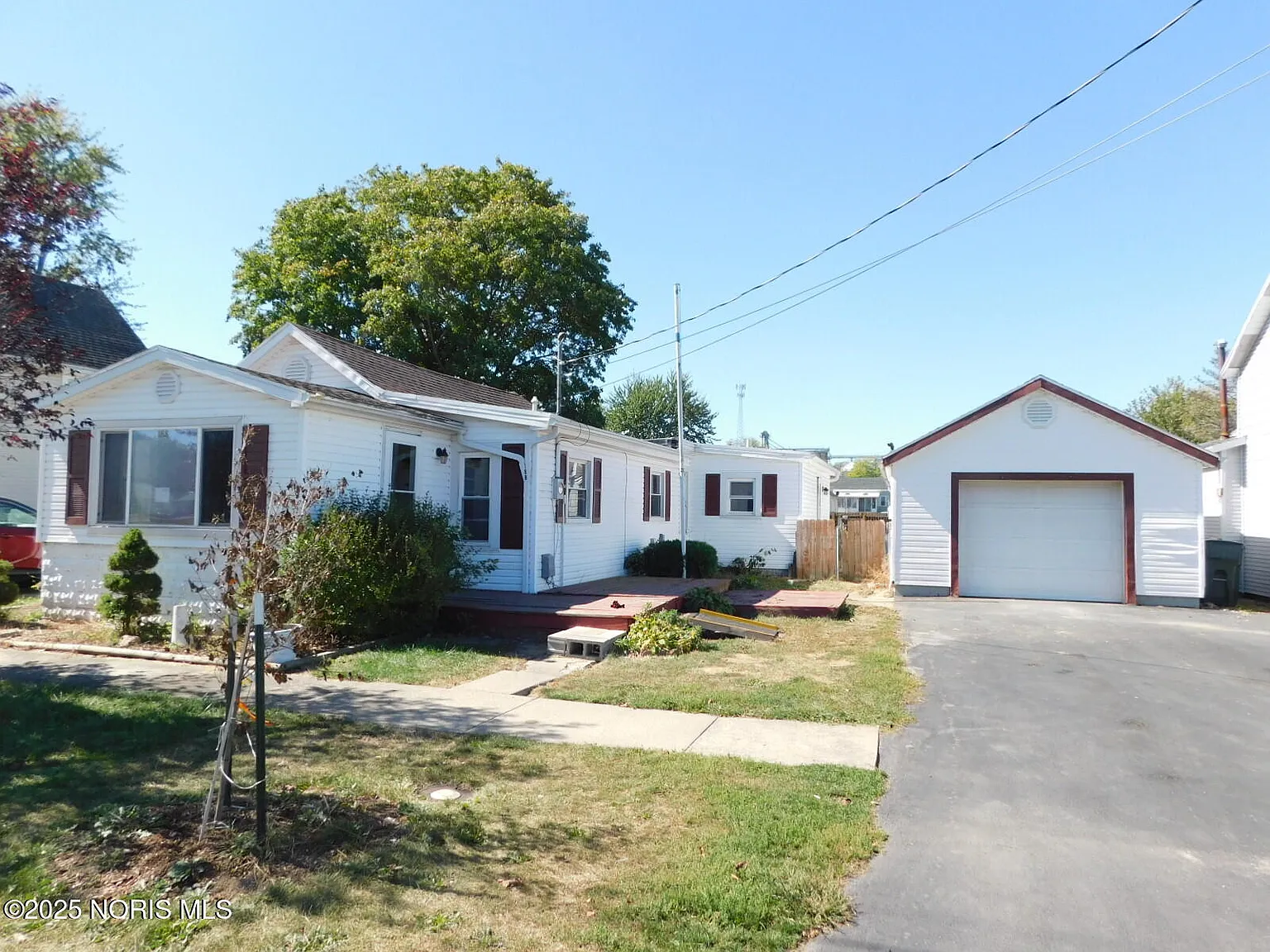 188 Washington St photo 1