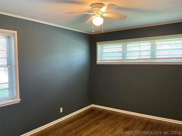5745 E 27th Pl — Photo 14