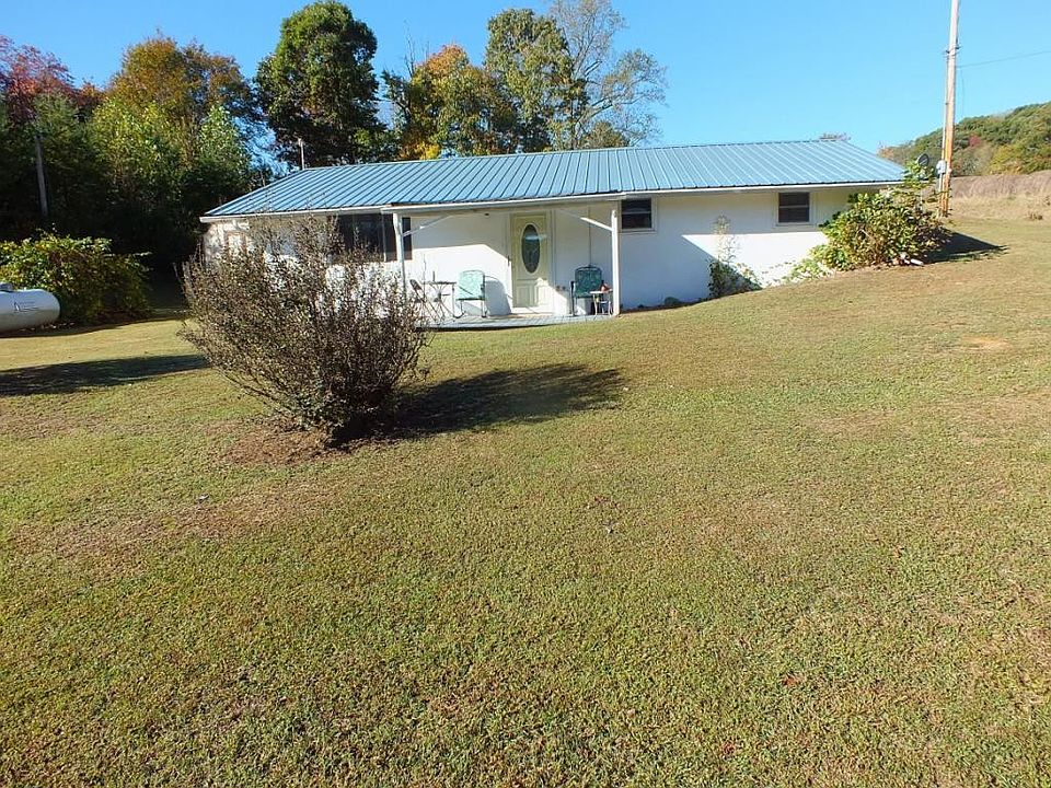 1st image of 149 Piney Ln