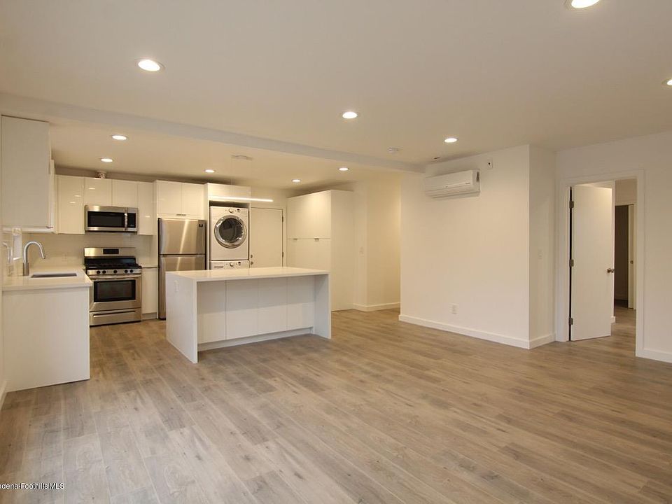 1st image of 630 N Orange Dr #626