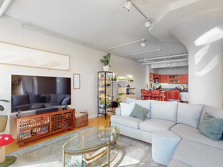 210 South St #3-4 — Photo 13