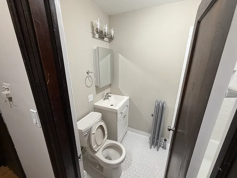 501 N Marion St #2 — Photo 3