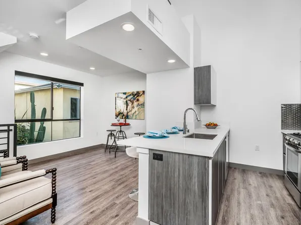 5066 Romaine Street, 5066 Romaine St #7, Los Angeles, CA 90029