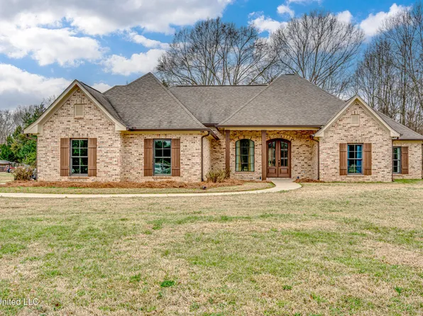 1081 Livingston Vernon Rd, Flora, MS 39071