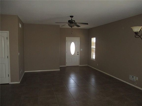 5th image of 14301 Pancho Gonzalez Ct Unit A