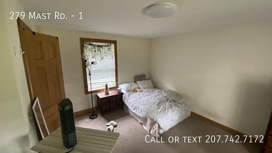 University Student Rental- Available for the 2027-2028 School Year!! Heat & Hot Water included!! — Photo 4