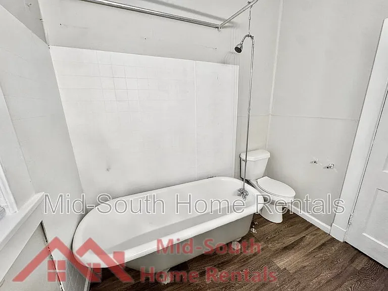 1277 Carr Ave #1 — Photo 9