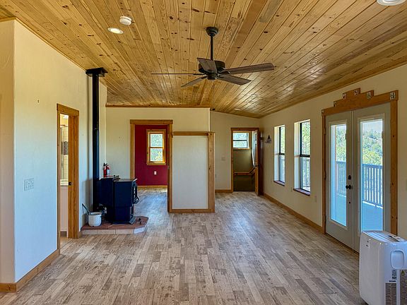 2nd image of 66 Beeflower Ln