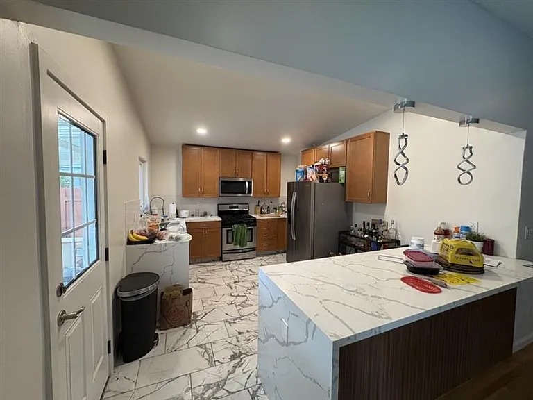 8859 Armorss Ave — Photo 6
