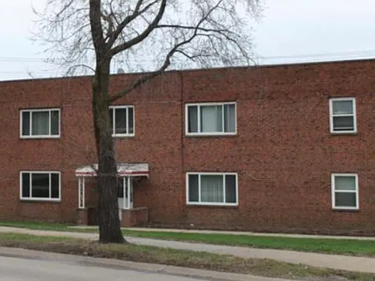 200 Solon Rd — Photo 9