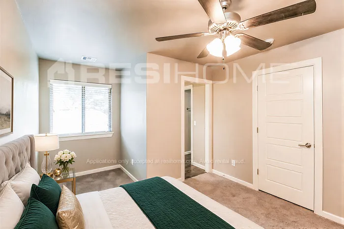 421 Windhill Ave — Photo 9