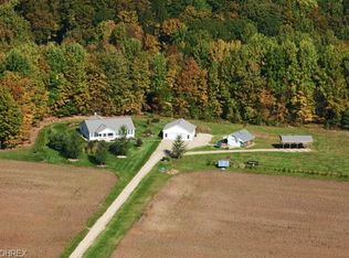 5565 Stoneville Rd, Windsor, OH 44099