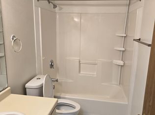 641 Foxtree Cir #2, Burlington, WI 53105