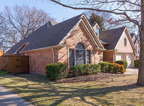 2nd image of 2704 Thorndale Cir