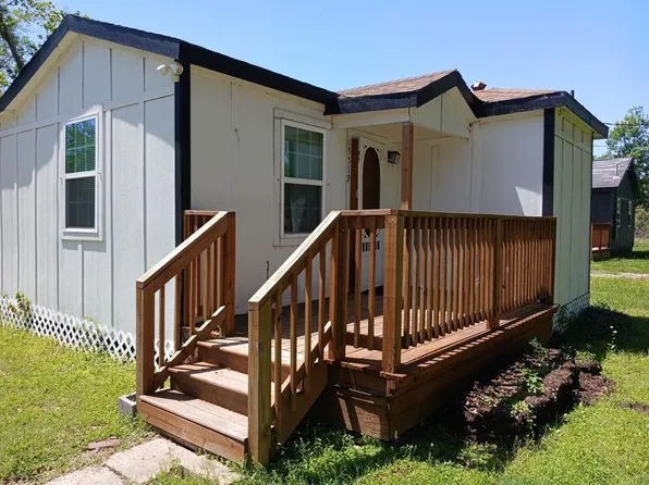 15519 Highway 6, Santa Fe, TX 77517