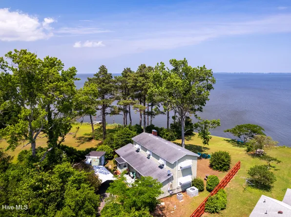 130 Bunch Road, Aydlett, NC 27916