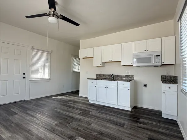 1085 Hoffman Ave APT 15, Long Beach, CA 90813