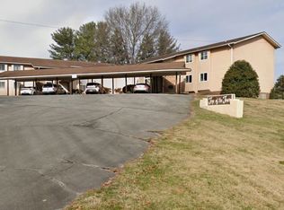 724 Liberty Bell Blvd #E2, Johnson City, TN 37604