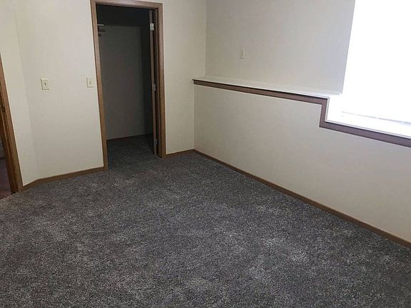 5th image of 1021-1031 Grant St #1027